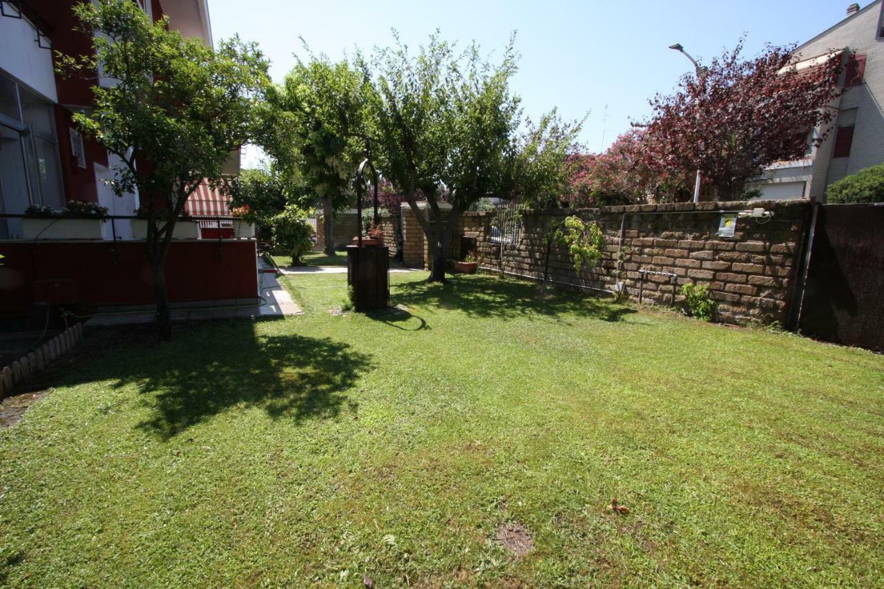 Villa della Tartaruga Casal Palocco Esterno foto